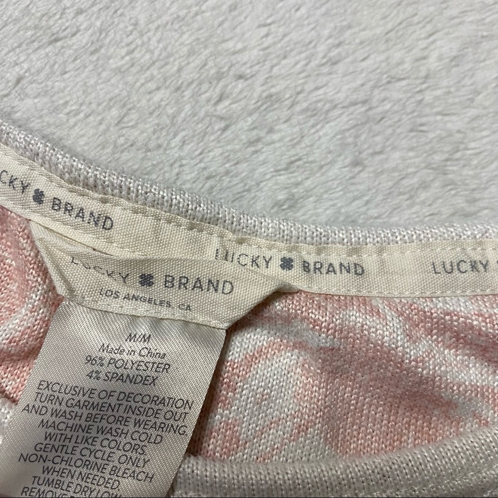 Lucky Brand pink soft floral cuffed sleeve tee shirt size medium - Picture 3 of 3